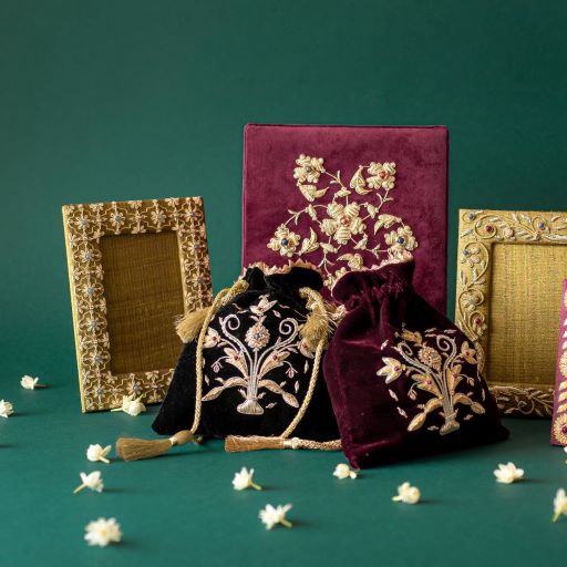 natural and artistic